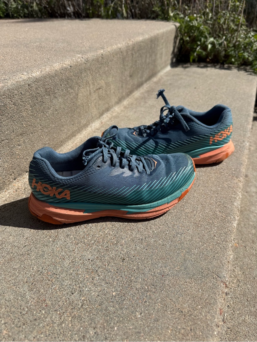 Women’s Hoka Torrent 2 (size 6.5)